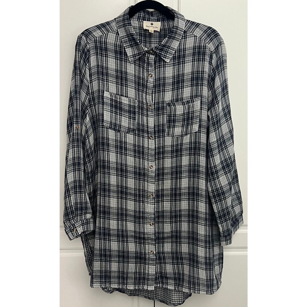 Betsey's Boutique Shop Navy Blue Plaid Button Front Tunic Top Size XL
